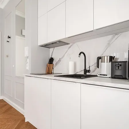 - Swan - 44 아파트 *