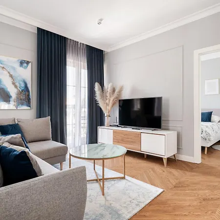 아파트 - Swan - 44 *