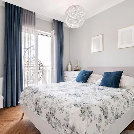 - Swan - 44 * 슈비노우이스쳬